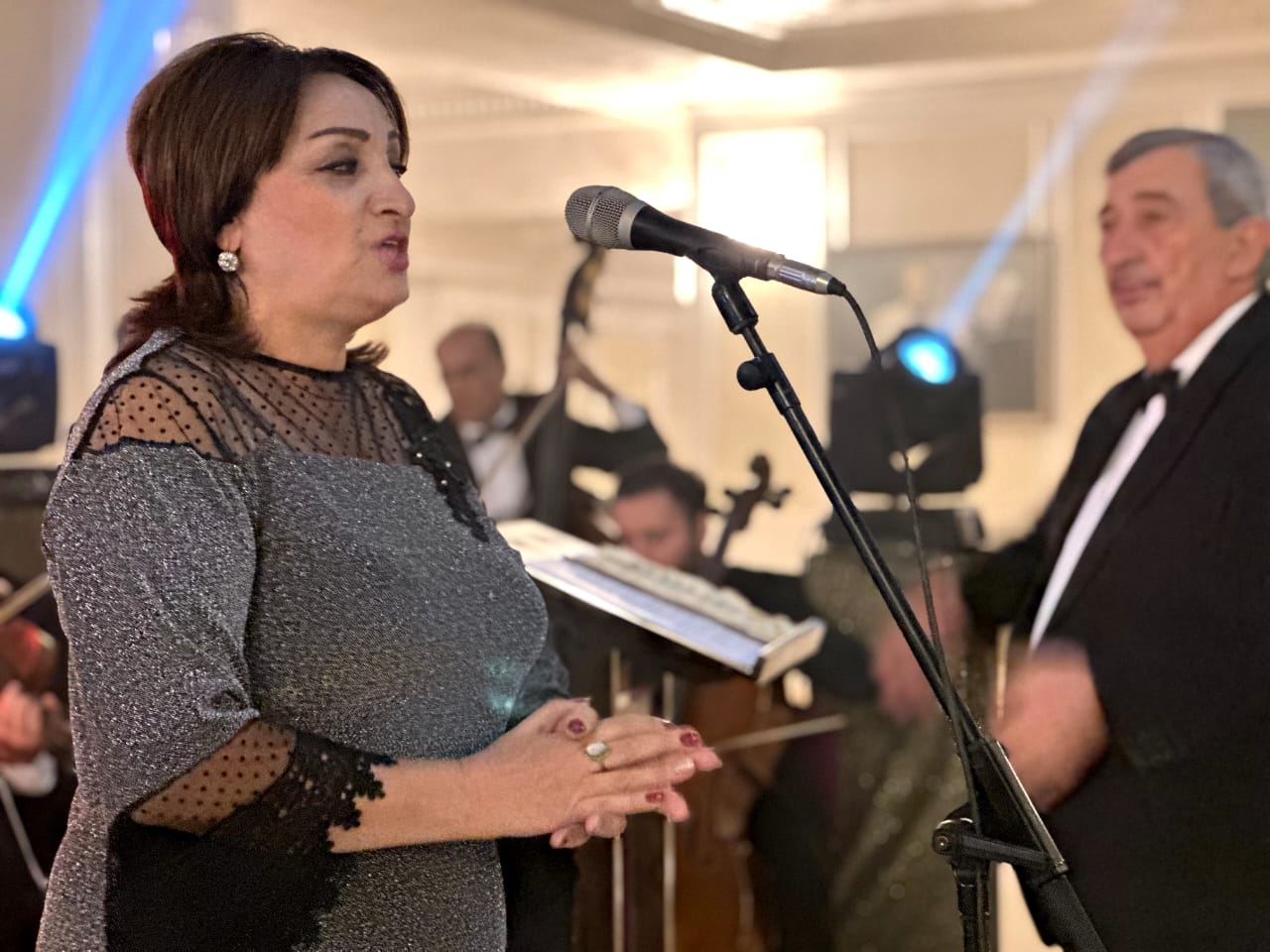 Gəncə Dövlət Filarmoniyasında "Bakıdan Gəncəyə" layihəsi çərçivəsində klassik musiqi gecəsi baş tutub (FOTO)