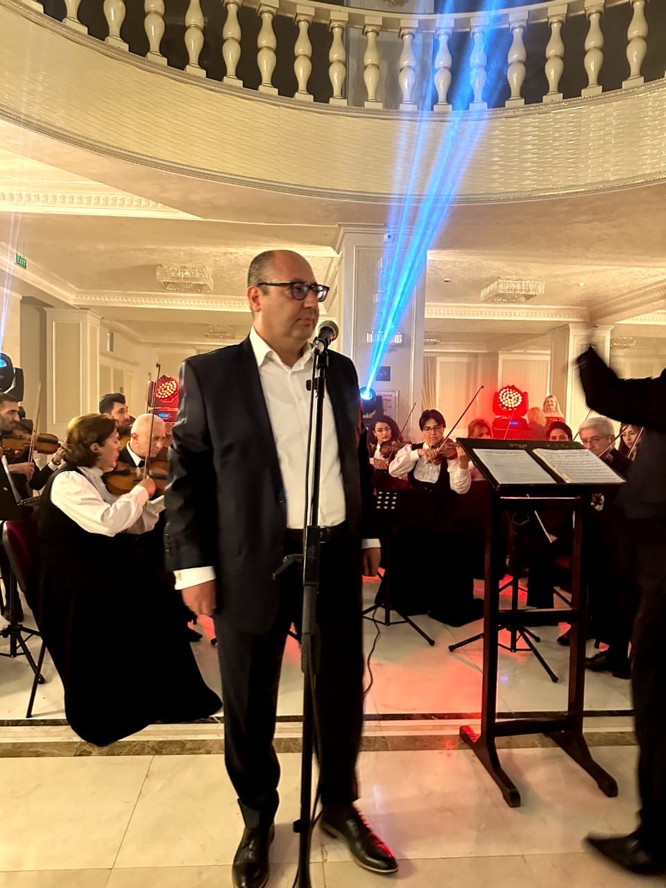 Gəncə Dövlət Filarmoniyasında "Bakıdan Gəncəyə" layihəsi çərçivəsində klassik musiqi gecəsi baş tutub (FOTO)