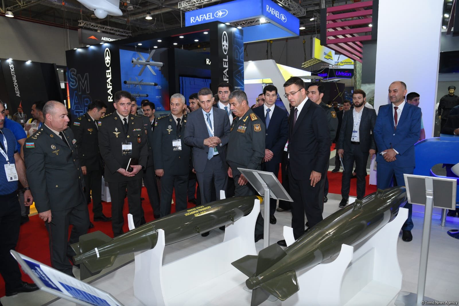Zakir Həsənov “ADEX-2024” sərgisində müxtəlif ölkələrin məhsulları ilə tanış olub (FOTO)