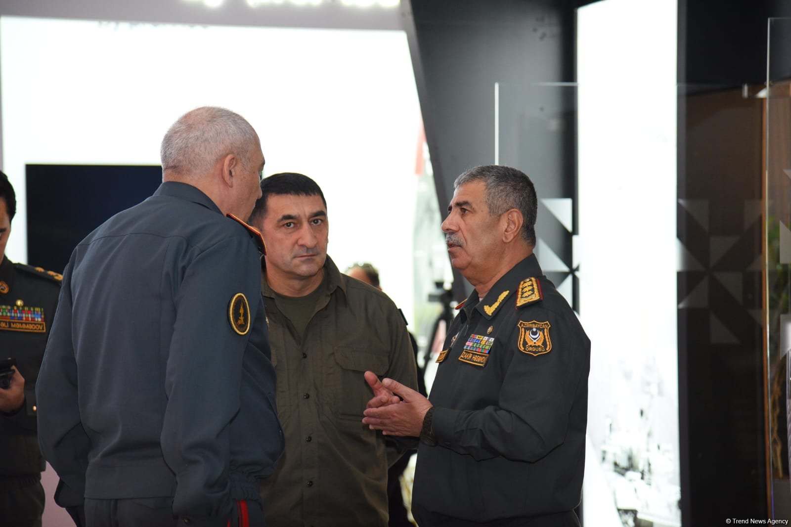 Zakir Həsənov “ADEX-2024” sərgisində müxtəlif ölkələrin məhsulları ilə tanış olub (FOTO)