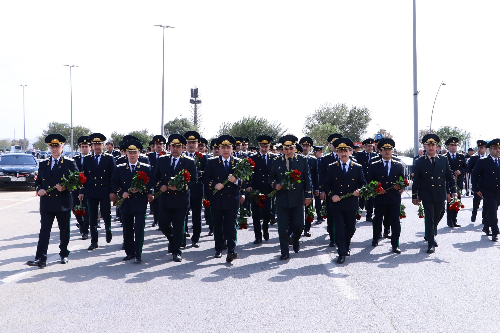 Baş Prokurorluğun rəhbər heyəti Zəfər Parkında olub (FOTO)