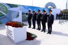 Baş Prokurorluğun rəhbər heyəti Zəfər Parkında olub (FOTO)