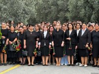 Ağdam sakinləri şəhidlərini anır (FOTO/VİDEO)