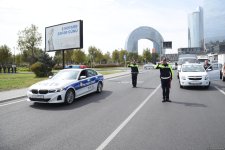 Vətən Müharibəsi şəhidlərinin xatirəsi bütün ölkə ərazisində bir dəqiqəlik sükutla yad edilib (FOTO/VİDEO)
