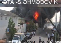 Bakıda boya sexindəki yanğın söndürüldü (FOTO/VİDEO) (ƏLAVƏ OLUNUB)