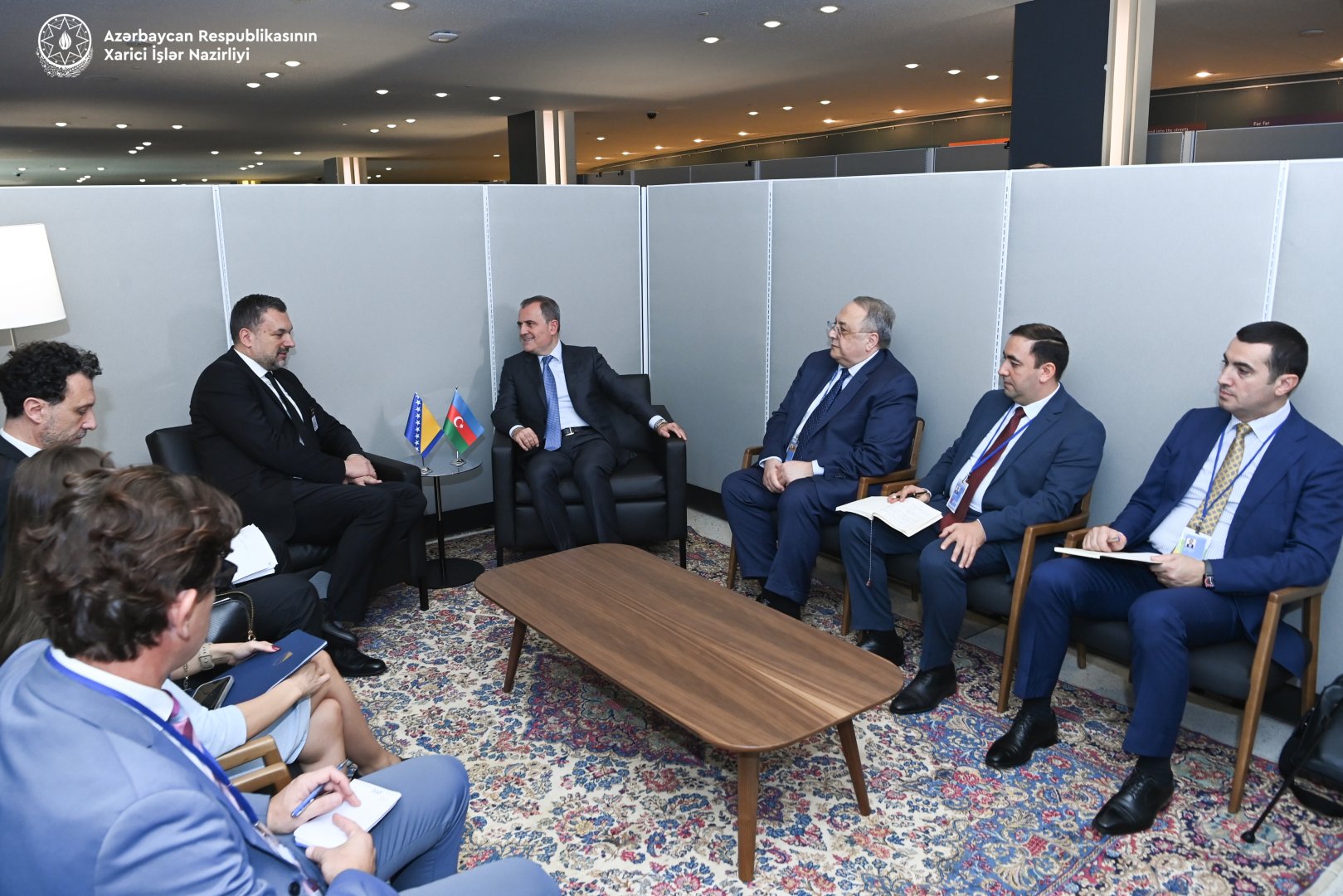 Azərbaycan və Bosniya və Herseqovina arasında tərəfdaşlıq münasibətlərinin inkişafı müzakirə edilib (FOTO) (YENİLƏNİB)