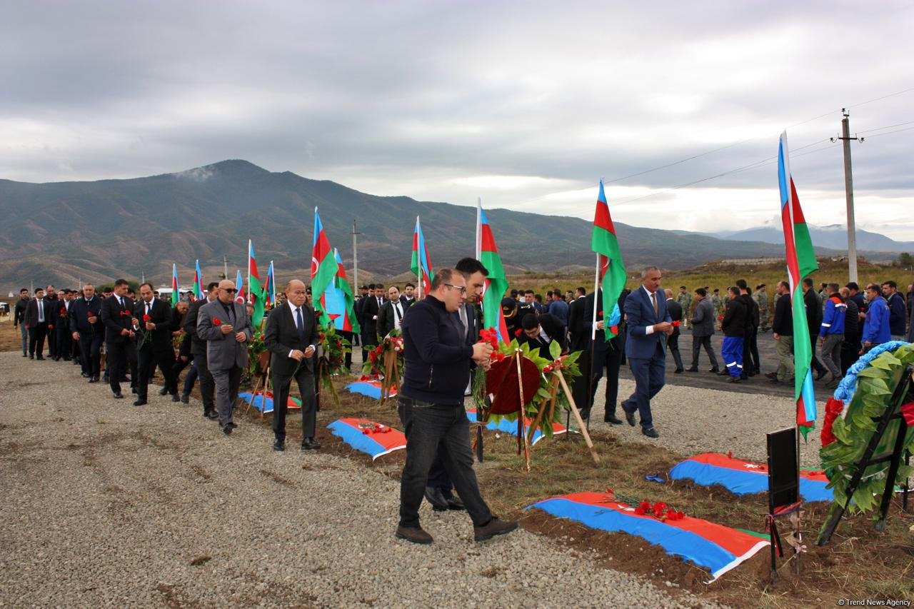Xocalıda  Anım Günü ilə bağlı şəhidlərin xatirəsi yad edilib (FOTO)