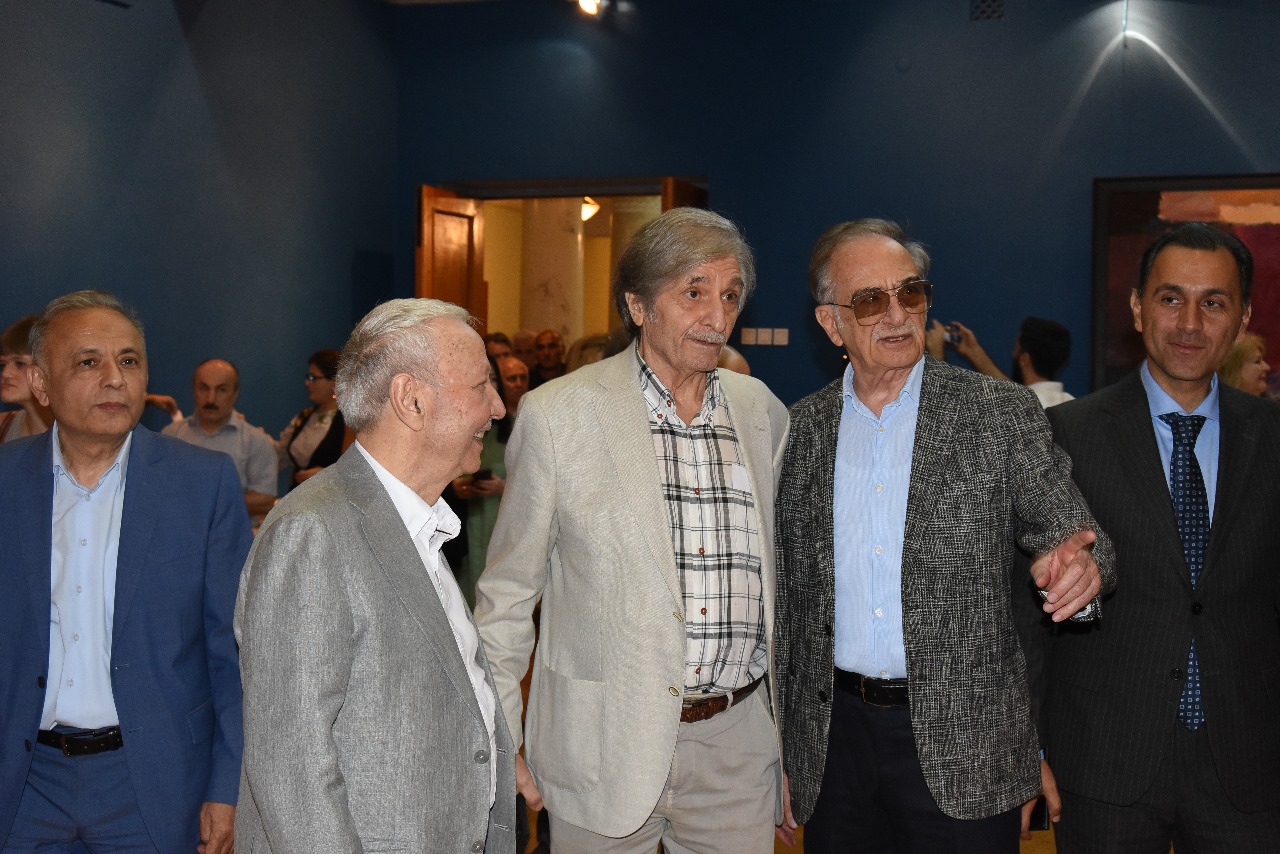 Muzey Mərkəzində "Azərbaycan rəssamlarının abstrakt incəsənət təcrübəsi" adlı sərginin açılışı keçirildi (FOTO)