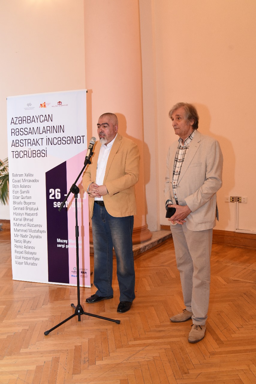 Muzey Mərkəzində "Azərbaycan rəssamlarının abstrakt incəsənət təcrübəsi" adlı sərginin açılışı keçirildi (FOTO)
