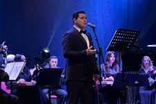 Gəncə Dövlət Filarmoniyasında Xalq artisti Səid Rüstəmov yad edilib (FOTO)
