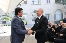 Prezident İlham Əliyev Bakıda Aşıq Ələsgərin abidəsinin açılışında iştirak edib (YENİLƏNİB) (FOTO/VİDEO)