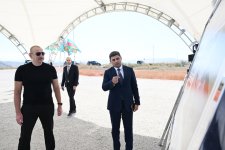 Prezident İlham Əliyev Cəbrayıl rayonunun Soltanlı kəndində damazlıq yumurta istehsalı fabrikinin təməlini qoyub (YENİLƏNİB) (FOTO/VİDEO)