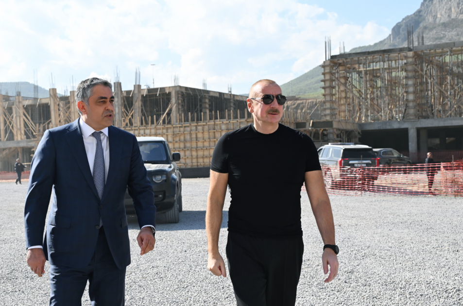 Prezident İlham Əliyev Zəngilan İstirahət Kompleksində aparılan tikinti işləri ilə tanış olub (YENİLƏNİB) (FOTO/VİDEO)