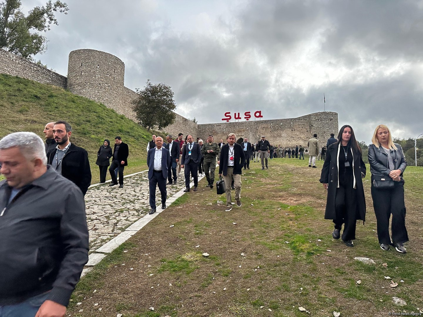 İtkin düşmüş şəxslərlə bağlı beynəlxalq konfransın iştirakçıları Şuşada olublar (FOTO)