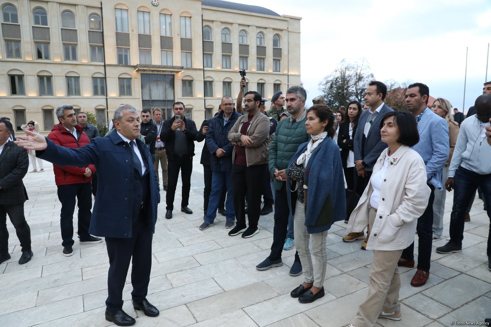 İtkin düşmüş şəxslərlə bağlı beynəlxalq konfransın iştirakçıları Şuşada olublar (FOTO)