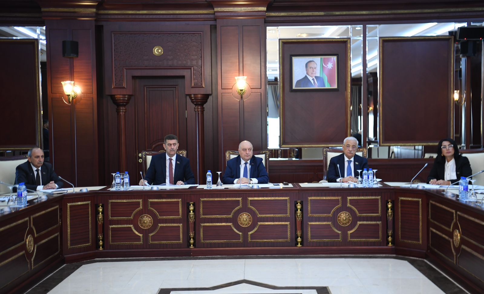 Milli Məclisin Əmək və sosial siyasət komitəsinin 2024-cü ilin payız sessiyasında ilk iclası keçirilib