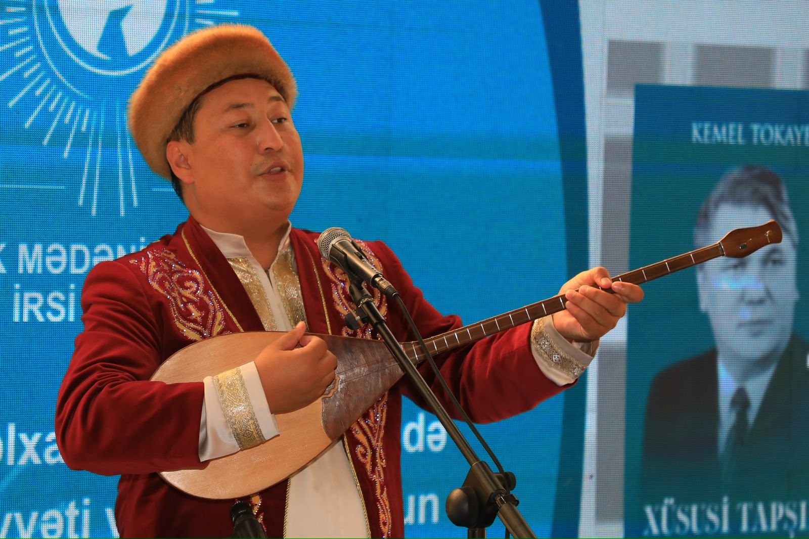 Türk Mədəniyyəti və İrsi Fondu tərəfindən “Xüsusi tapşırıq” kitabının təqdimatı olub (FOTO)