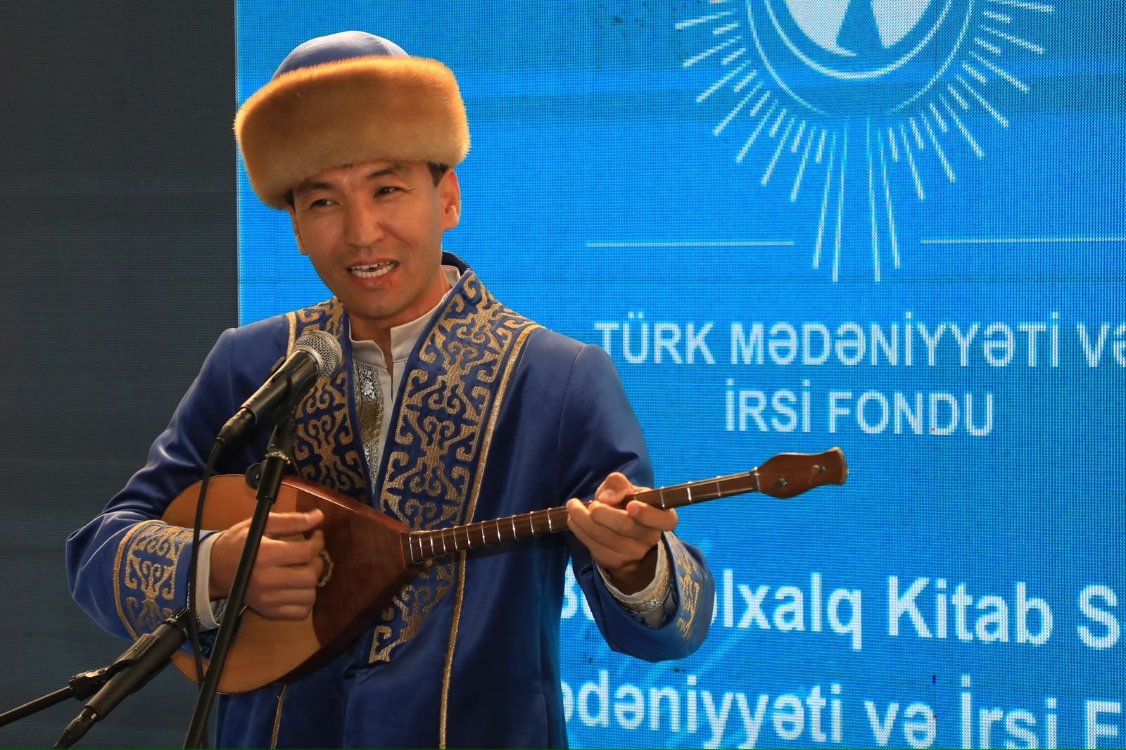 Türk Mədəniyyəti və İrsi Fondu tərəfindən “Xüsusi tapşırıq” kitabının təqdimatı olub (FOTO)