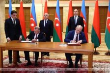 Azərbaycan və Belarus arasında səhiyyə sahəsində 2024-2025-ci illər üçün əməkdaşlığa dair "yol xəritəsi" imzalanıb (FOTO)