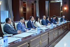 İnsan hüquqları komitəsi payız sessiyasında ilk iclasını keçirib (FOTO)