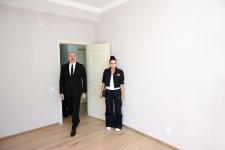 Prezident İlham Əliyev və Birinci xanım Mehriban Əliyeva Cəbrayıl şəhərində inşa olunan yaşayış kompleksinin açılışında iştirak ediblər (FOTO/VİDEO) (YENİLƏNİB-3)