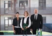 Prezident İlham Əliyev və Birinci xanım Mehriban Əliyeva Cəbrayıl şəhərində inşa olunan yaşayış kompleksinin açılışında iştirak ediblər (FOTO/VİDEO) (YENİLƏNİB-3)