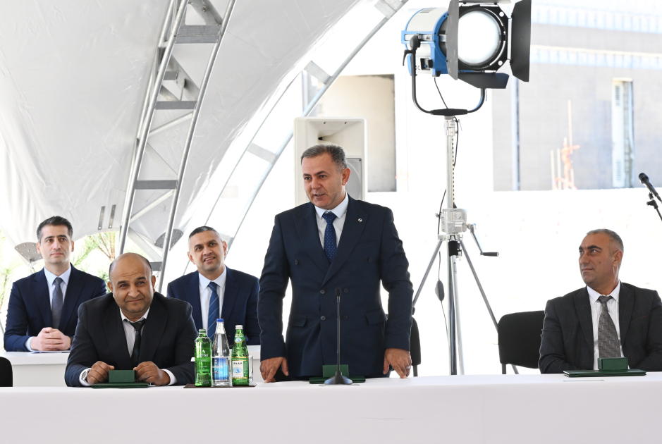 Prezident İlham Əliyev və Birinci xanım Mehriban Əliyeva Cəbrayıl şəhərində inşa olunan yaşayış kompleksinin açılışında iştirak ediblər (FOTO/VİDEO) (YENİLƏNİB-3)