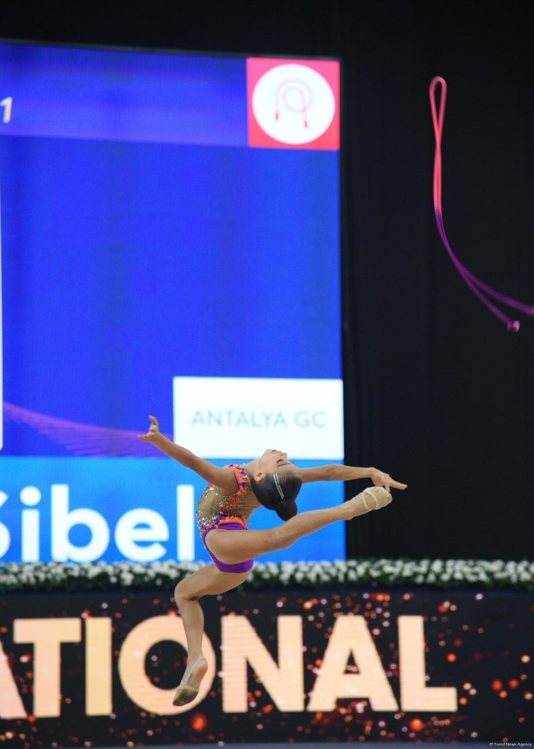 Bədii gimnastika üzrə 3-cü beynəlxalq “Ocaq kuboku” davam edir (FOTO)