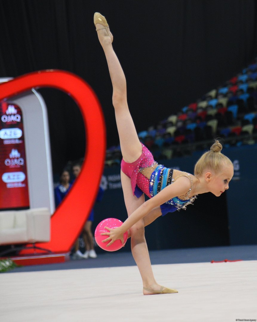 Bədii gimnastika üzrə 3-cü beynəlxalq “Ocaq kuboku” davam edir (FOTO)
