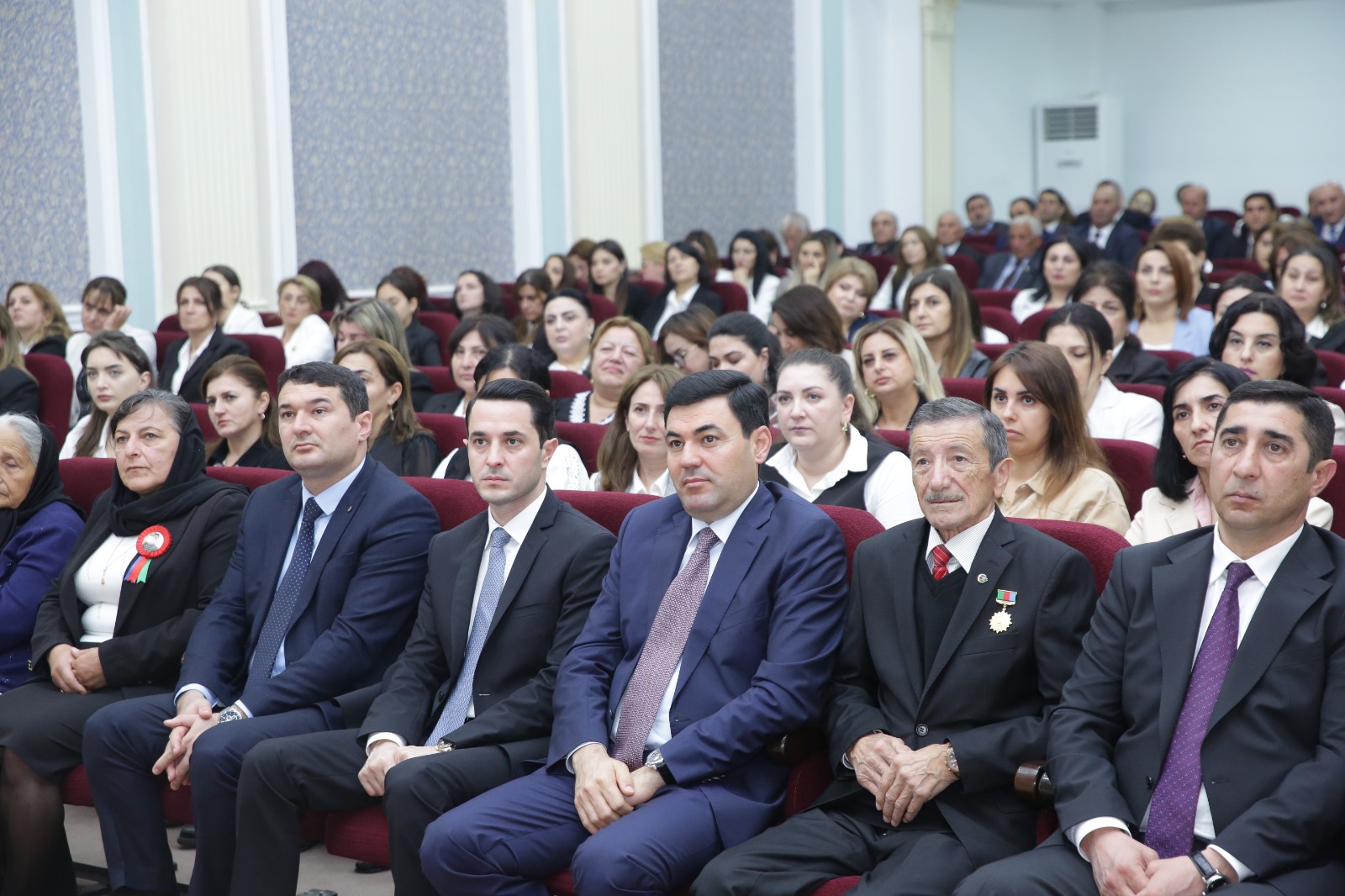 Xaçmazda Beynəlxalq Müəllimlər Günü qeyd edilib (FOTO)