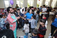 Heydər Əliyev Fondu uşaq evlərində şənlik təşkil etdi (FOTO)