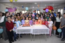 Heydər Əliyev Fondu uşaq evlərində şənlik təşkil etdi (FOTO)