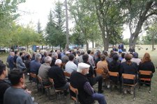 Əhmədoba kəndində səyyar qəbul və ekoloji aksiya keçirilib (FOTO)