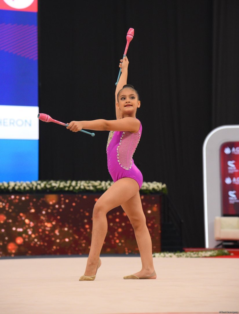 Bədii gimnastika  üzrə 3-cü beynəlxalq “Ocaq kuboku”nun 3 cü günü start götürüb (FOTO)