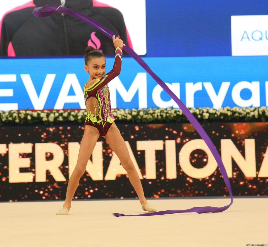 Bədii gimnastika  üzrə 3-cü beynəlxalq “Ocaq kuboku”nun 3 cü günü start götürüb (FOTO)
