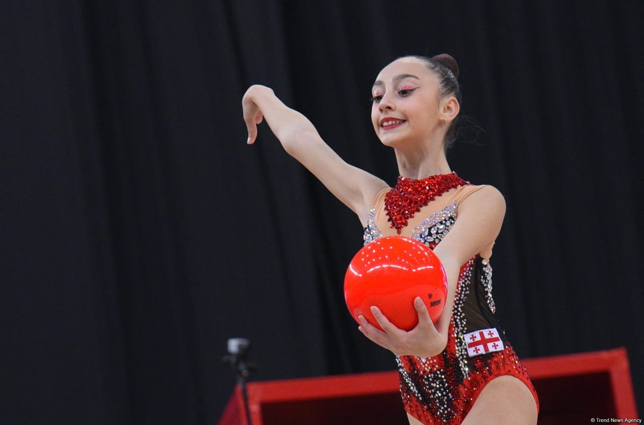 Bədii gimnastika  üzrə 3-cü beynəlxalq “Ocaq kuboku”nun 3 cü günü start götürüb (FOTO)