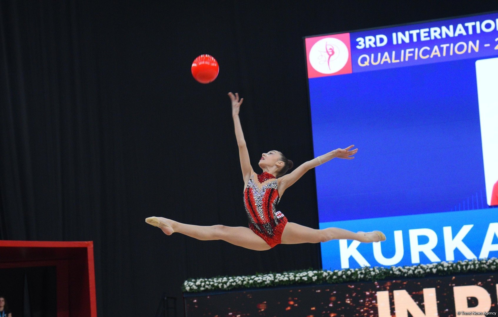 Bədii gimnastika  üzrə 3-cü beynəlxalq “Ocaq kuboku”nun 3 cü günü start götürüb (FOTO)