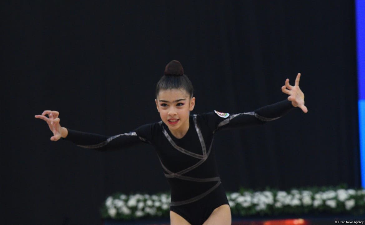 Bədii gimnastika  üzrə 3-cü beynəlxalq “Ocaq kuboku”nun 3 cü günü start götürüb (FOTO)