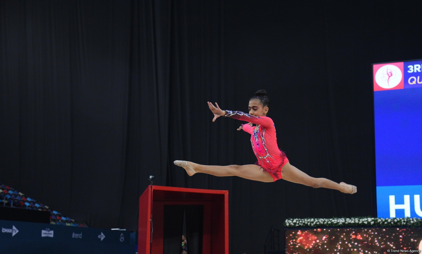 Bədii gimnastika  üzrə 3-cü beynəlxalq “Ocaq kuboku”nun 3 cü günü start götürüb (FOTO)