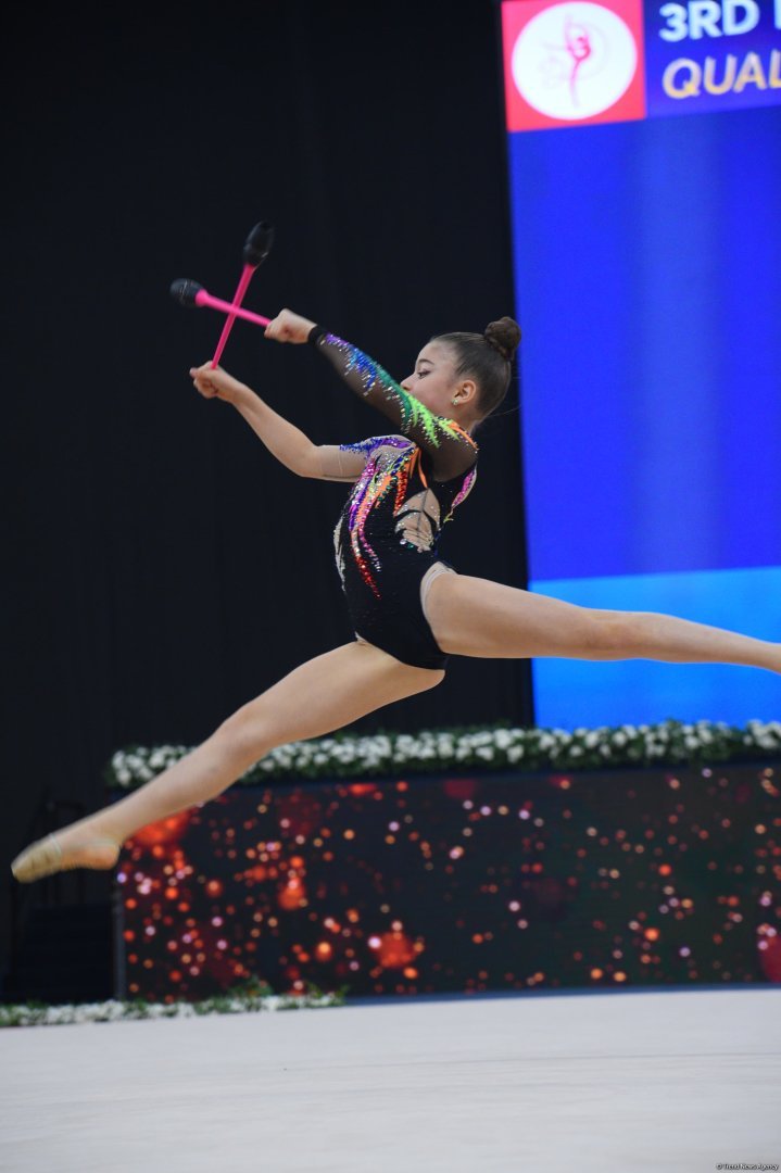 Bədii gimnastika  üzrə 3-cü beynəlxalq “Ocaq kuboku”nun 3 cü günü start götürüb (FOTO)