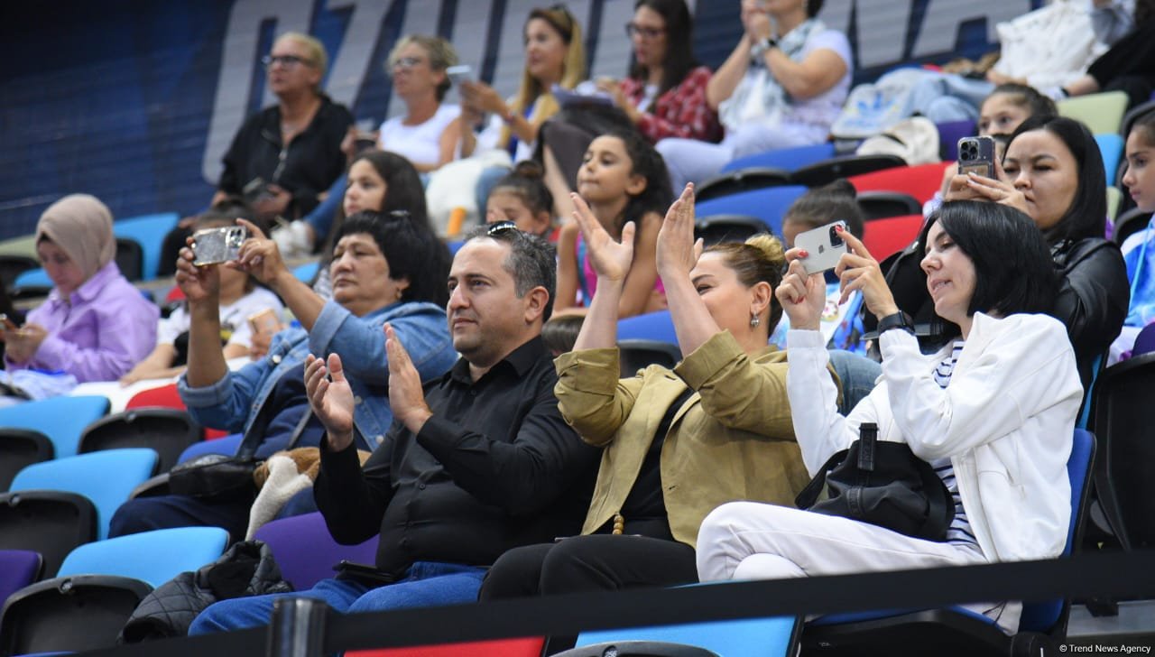 Bədii gimnastika  üzrə 3-cü beynəlxalq “Ocaq kuboku”nun 3 cü günü start götürüb (FOTO)