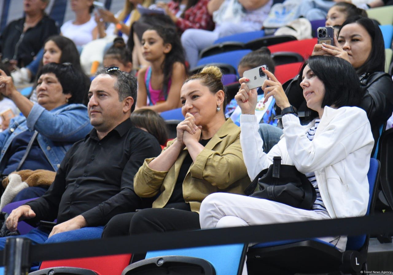 Bədii gimnastika  üzrə 3-cü beynəlxalq “Ocaq kuboku”nun 3 cü günü start götürüb (FOTO)