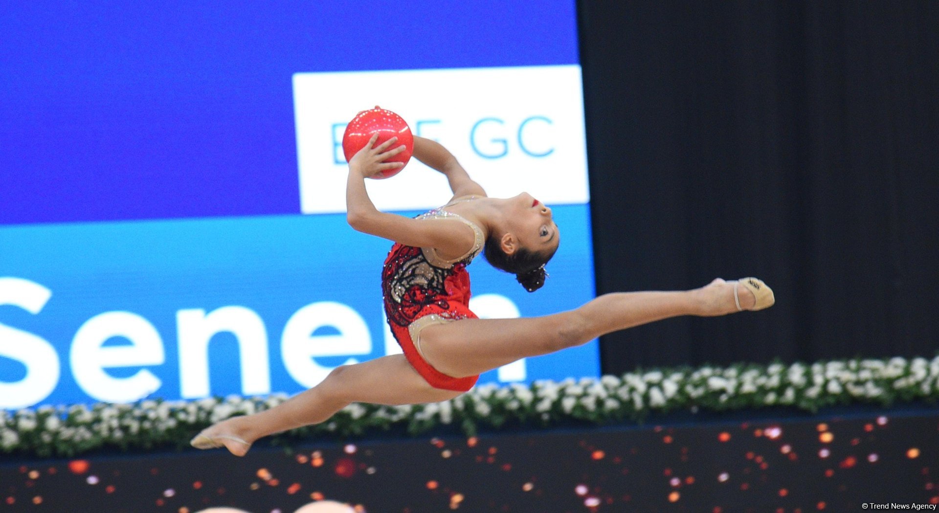 Bədii gimnastika üzrə 3-cü beynəlxalq “Ocaq kuboku”nun sonuncu günü start götürüb (FOTO)