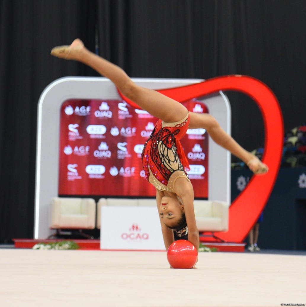 Bədii gimnastika üzrə 3-cü beynəlxalq “Ocaq kuboku”nun sonuncu günü start götürüb (FOTO)