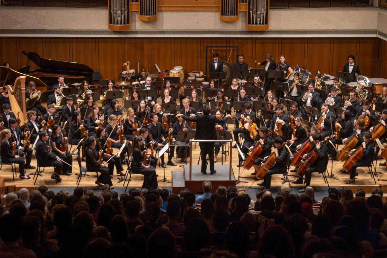 Texas Universitetində azərbaycanlı musiqiçi Fərhad Xudiyevin konserti olub (FOTO)