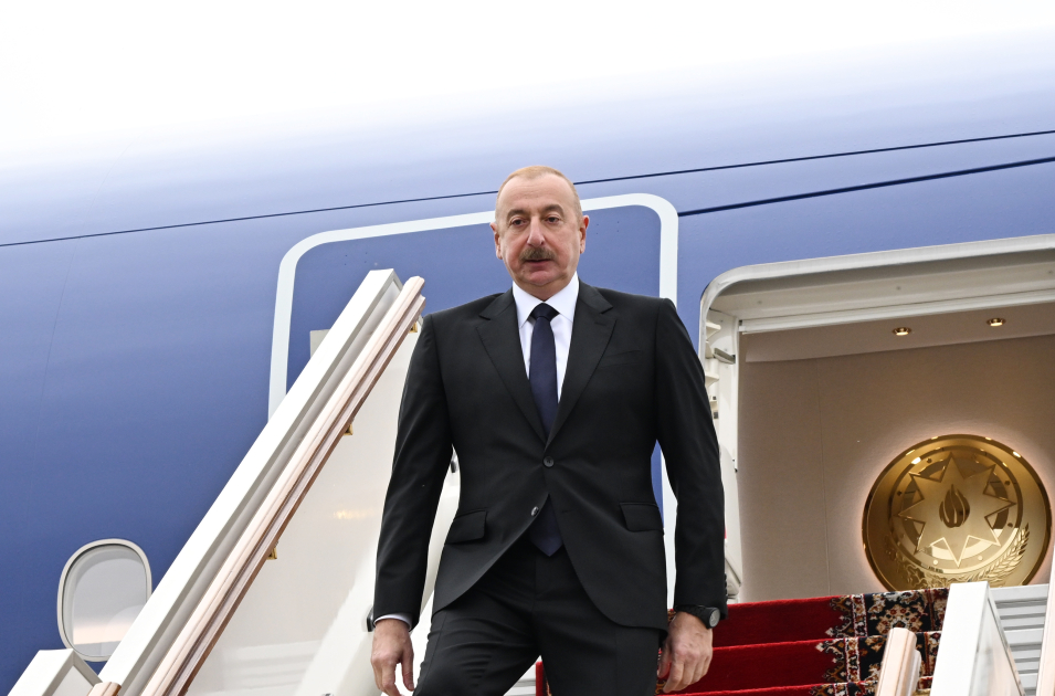 Prezident İlham Əliyev Rusiyaya səfərə gəlib (FOTO/VİDEO)