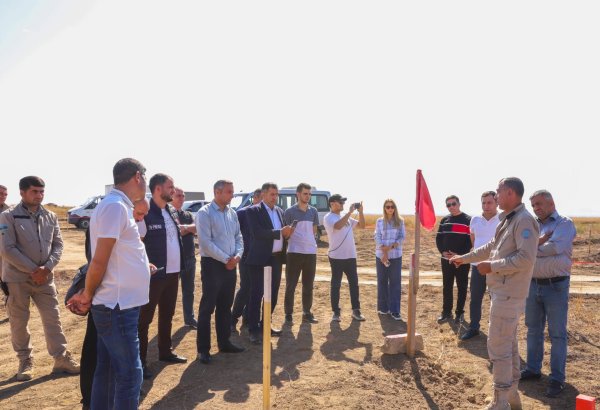 Media nümayəndələri üçün humanitar minatəmizləmə sahəsində təlim təşkil edilib (FOTO)