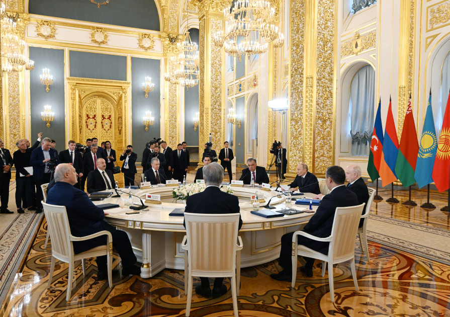 Prezident İlham Əliyev Moskvada MDB Dövlət Başçıları Şurasının iclasında iştirak edib (FOTO/VİDEO) (YENİLƏNİB-4)