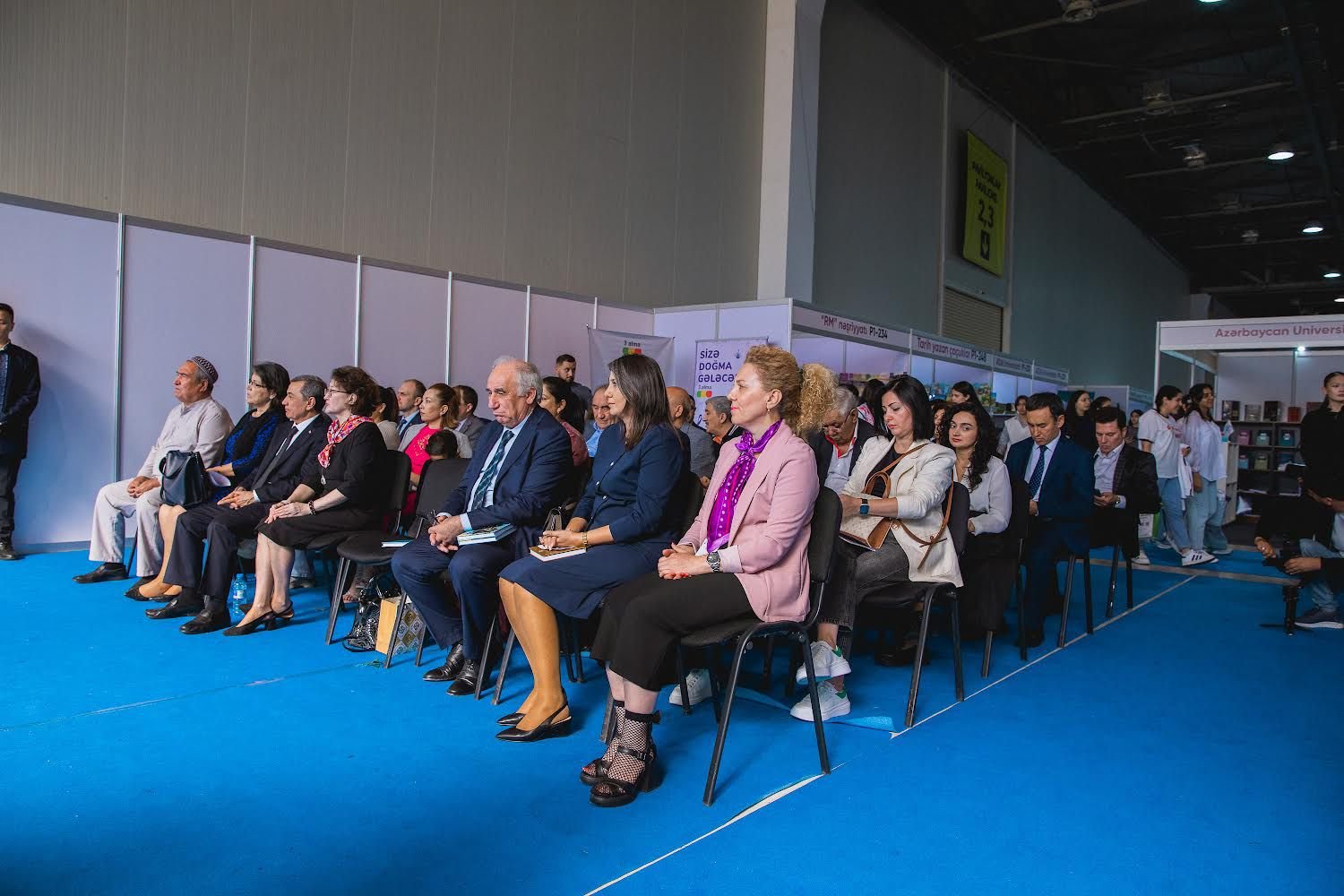 Türk Mədəniyyəti və İrsi Fondu “Aşiq olmuşam” kitabının təqdimat mərasimini keçirib (FOTO)