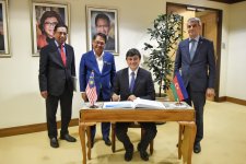 Fuad Muradov Malayziya rəsmiləri ilə ikitərəfli əməkdaşlığı müzakirə etdi (FOTO)